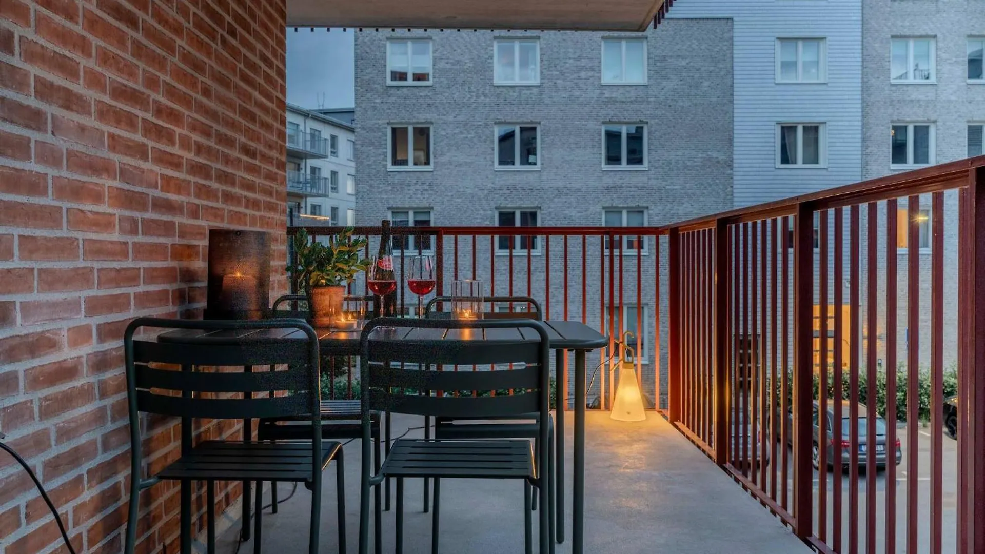 Arty Design Stay | Sunny Balcony | Close To Ocean Malmö