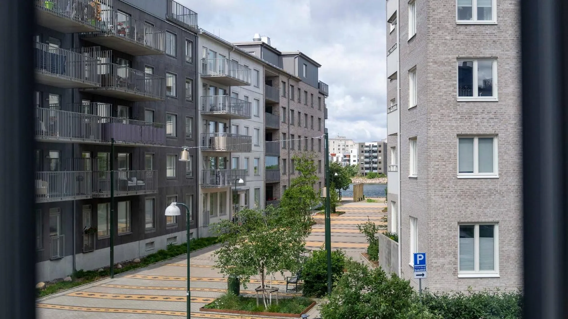 Arty Design Stay | Sunny Balcony | Close To Ocean Malmö Sverige